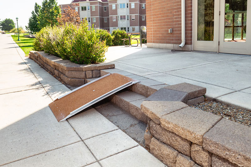 Melcher Manufacturing Composite Fiberglass Ramps